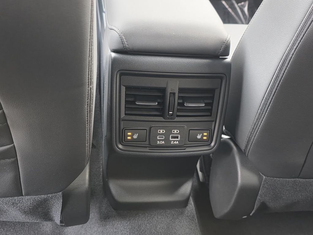 2026 Subaru Outback Limited - Photo 13