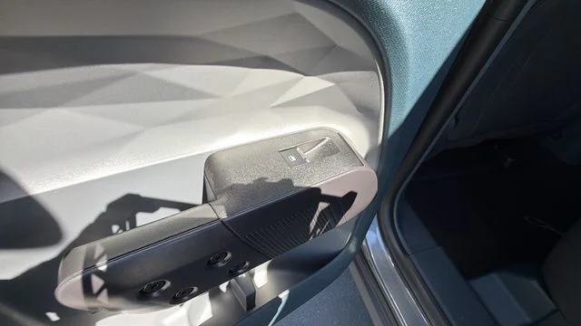 New 2026 Carbonized Gray Metallic Ford XL image 15