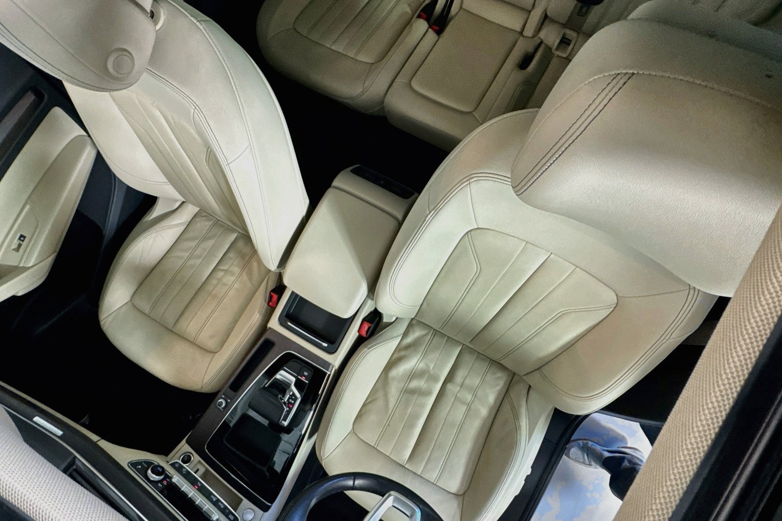 Used 2022 Mythos Black Metallic Audi Premium image 20