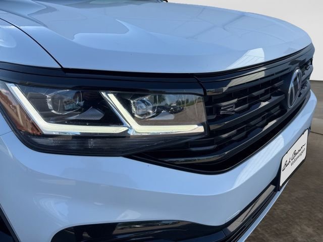 Certified 2023 Volkswagen Atlas SEL R-Line Black with VIN 1V2SR2CA7PC539513 for sale in Kansas City