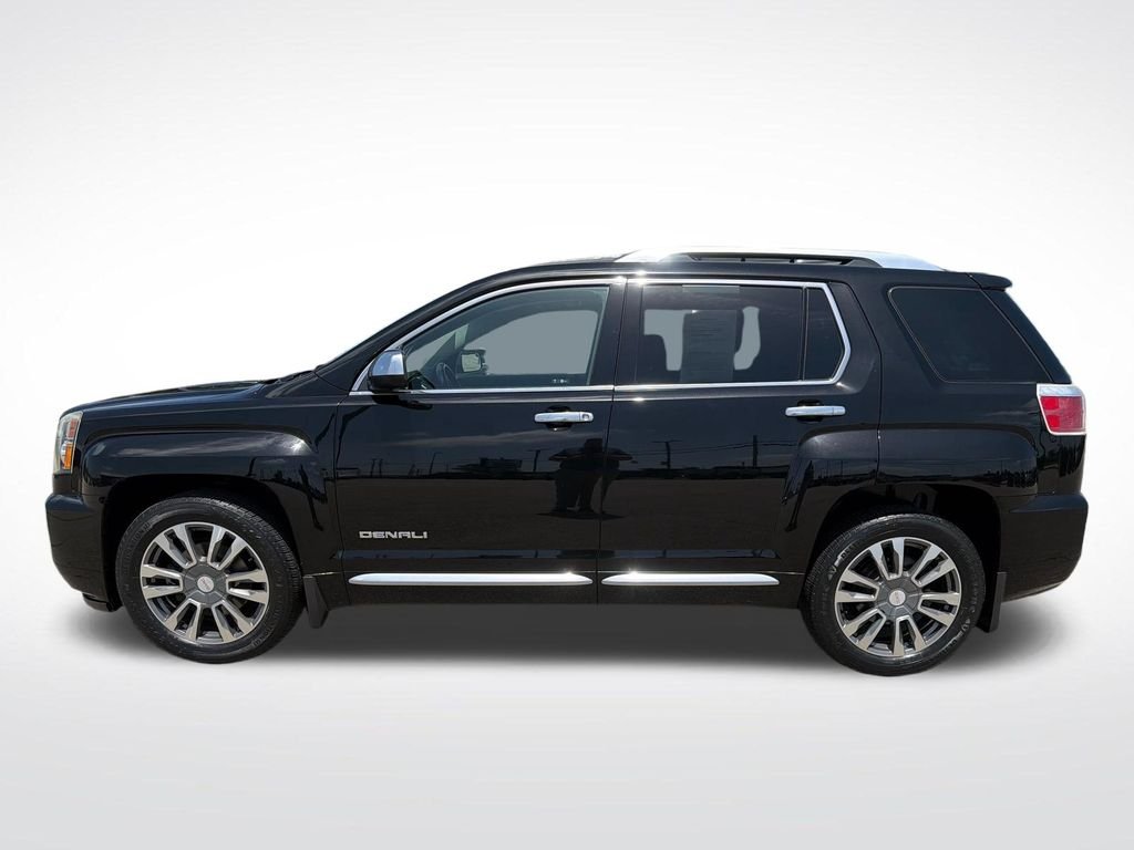 Used 2016 Black GMC Denali image 4