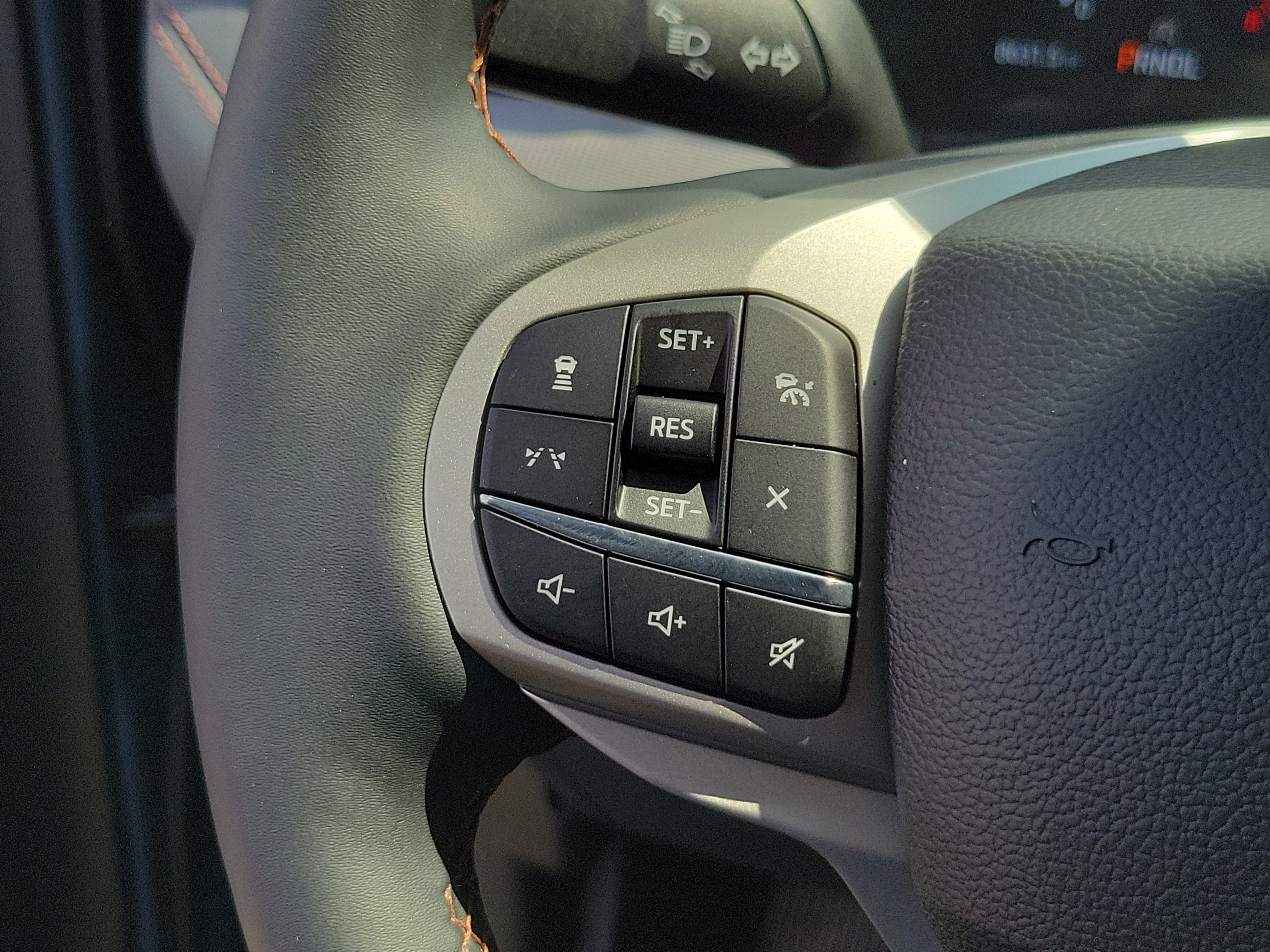 Used 2026 Vapor Blue Metallic Ford Active image 27