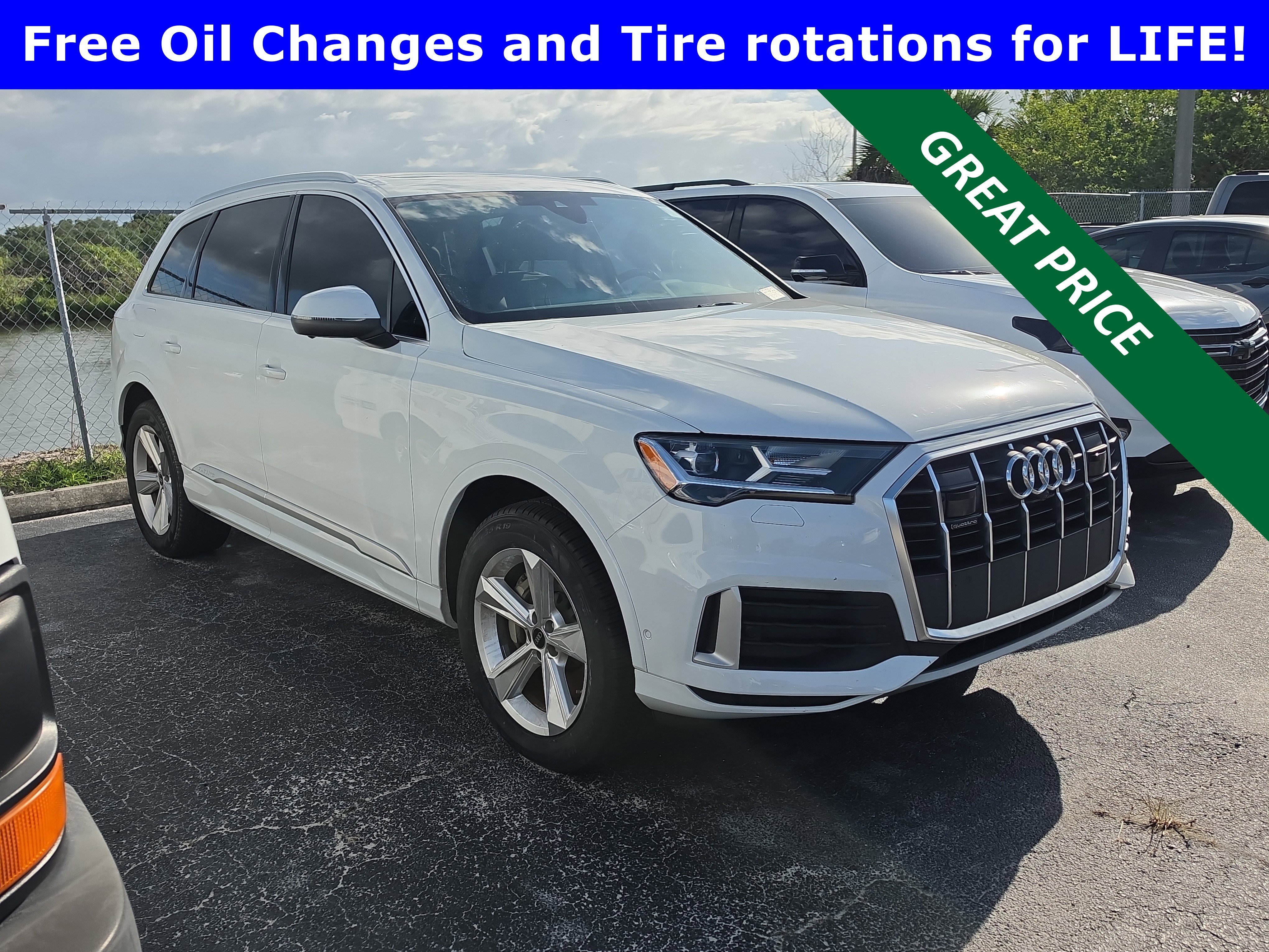 2023 Audi Q7 45 Premium quattro Tiptronic's photo