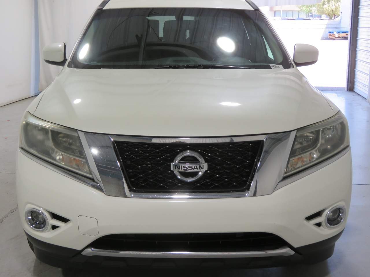 Used 2016 Nissan Pathfinder SL with VIN 5N1AR2MN8GC634057 for sale in Phoenix, AZ
