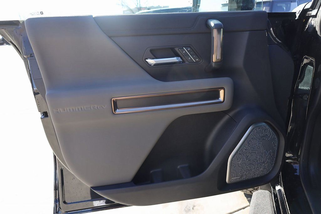 2025 GMC HUMMER EV 3X - Photo 10