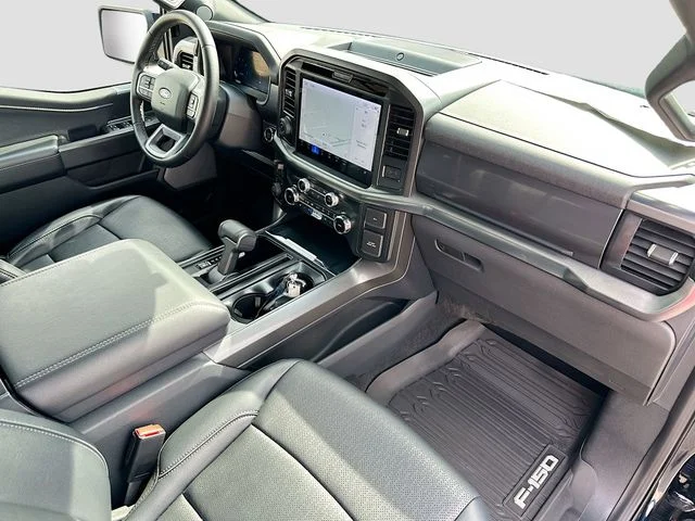 Used 2025 Blue Ford Lariat image 29