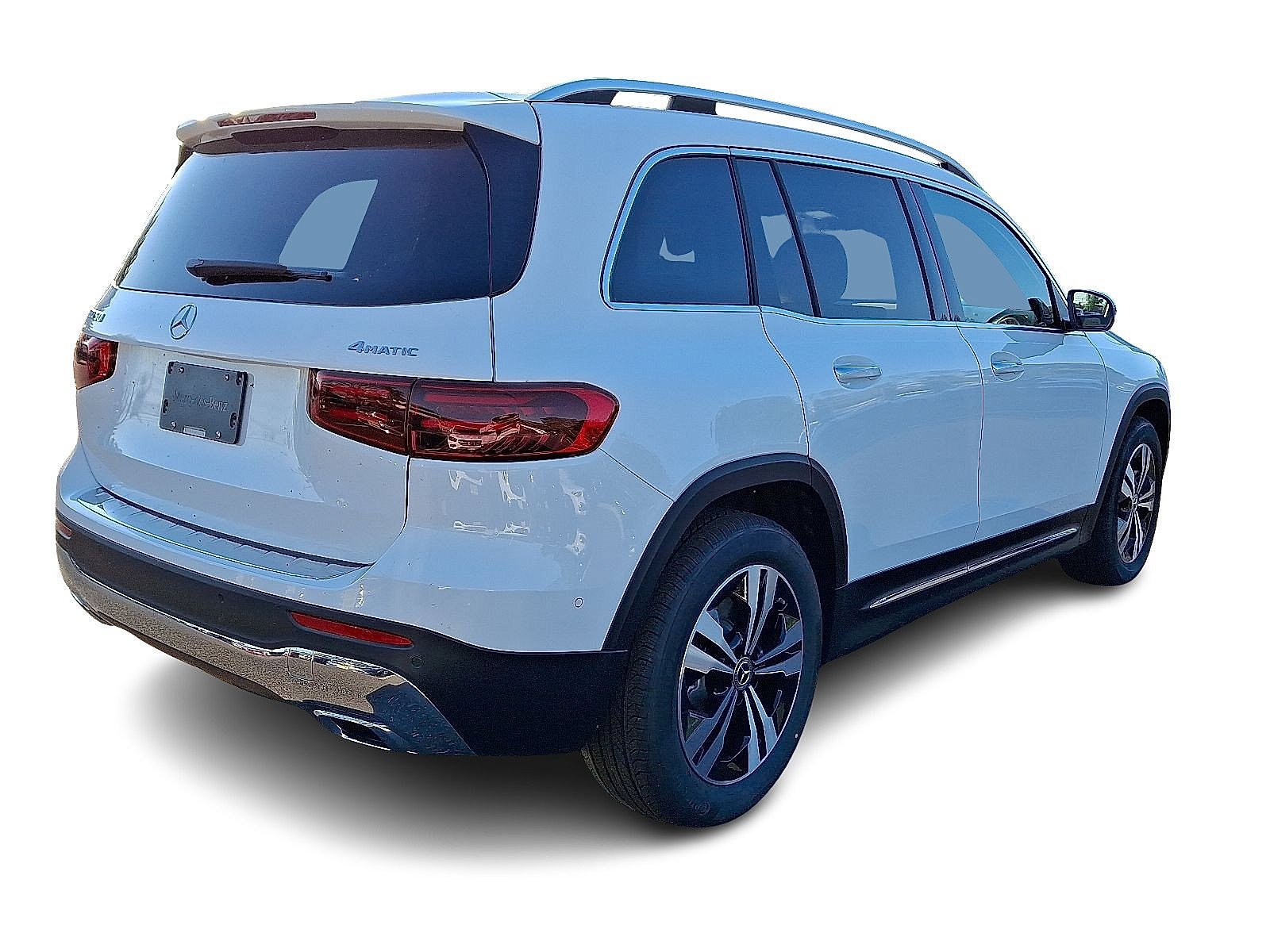 Used 2026 Polar White Mercedes-Benz GLB 250 image 3