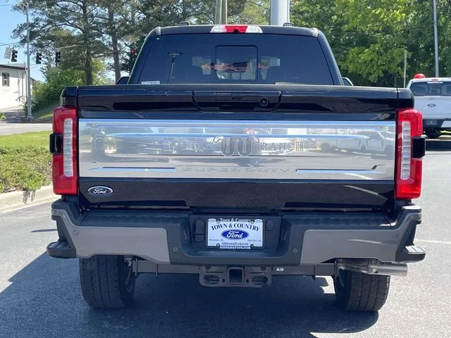 New 2026 Agate Black Metallic Ford King Ranch image 14