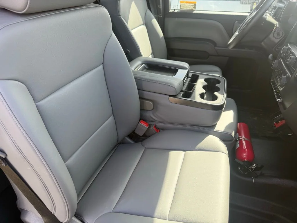 Used 2022 White Chevrolet DUMP image 43