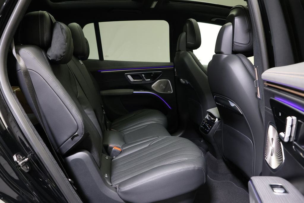 New 2026 Black Mercedes-Benz 400 image 52
