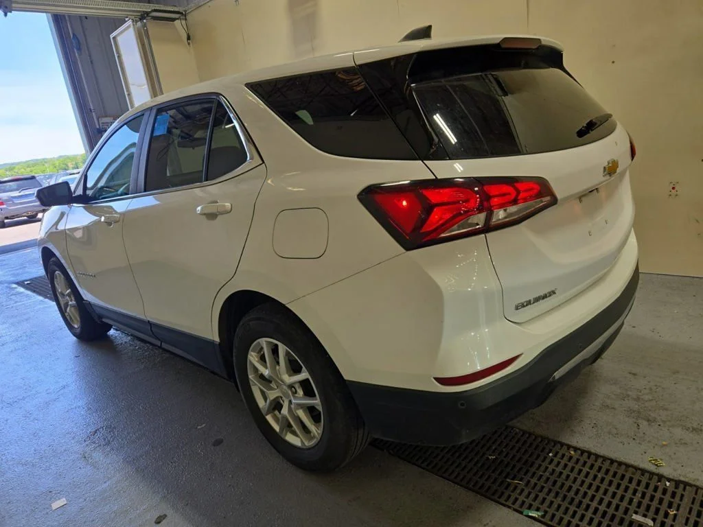 Used 2024 White Chevrolet LT image 3