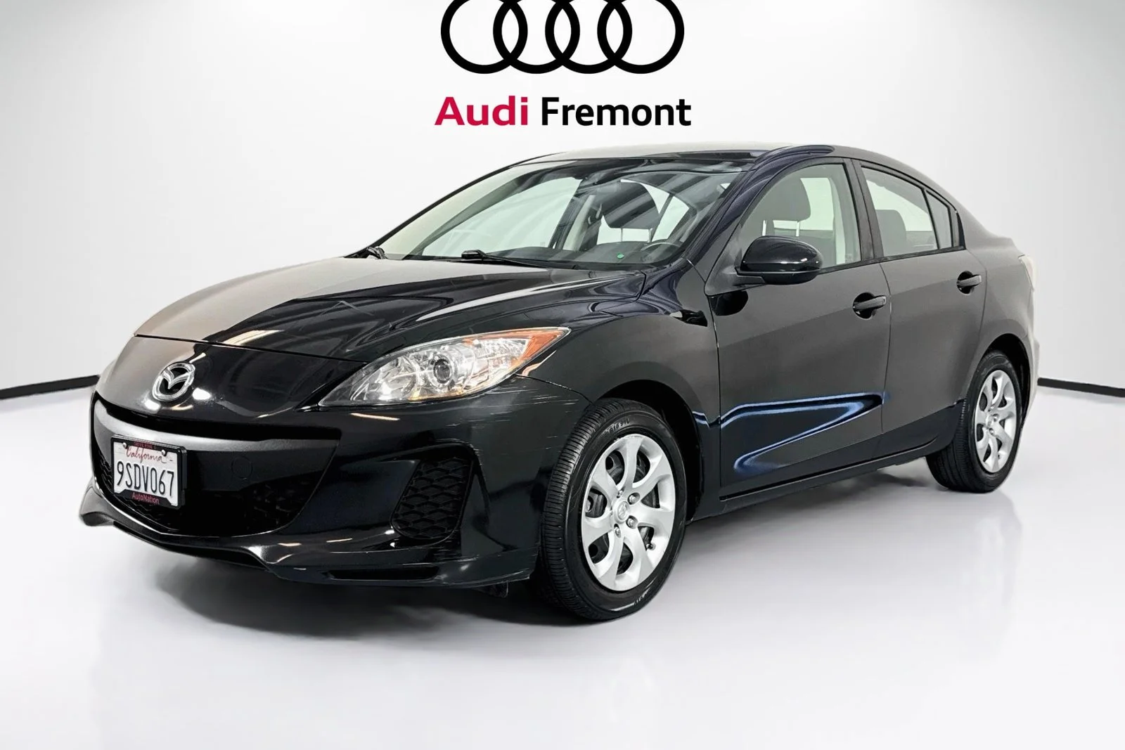 Used 2013 Black Mica Mazda i SV image 3