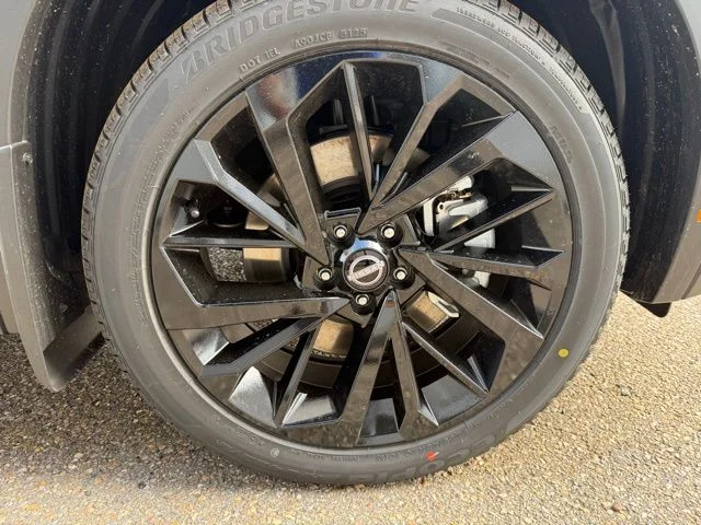 New 2026 Gray Nissan SL image 18