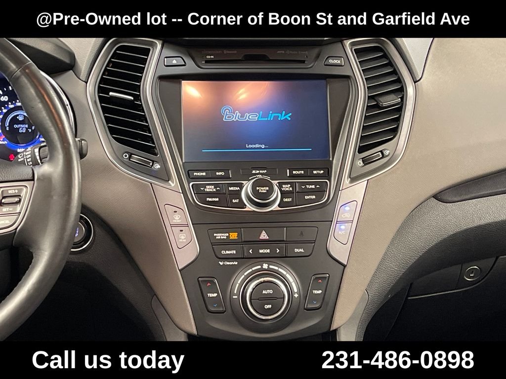 Used 2014 Gray Hyundai Base image 19