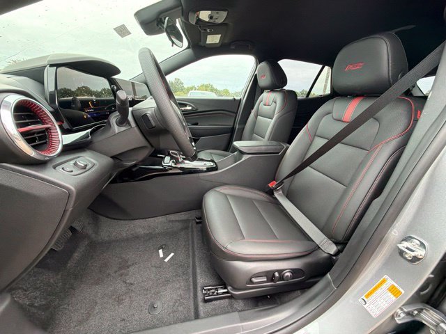 2026 Chevrolet Trax RS - Photo 12