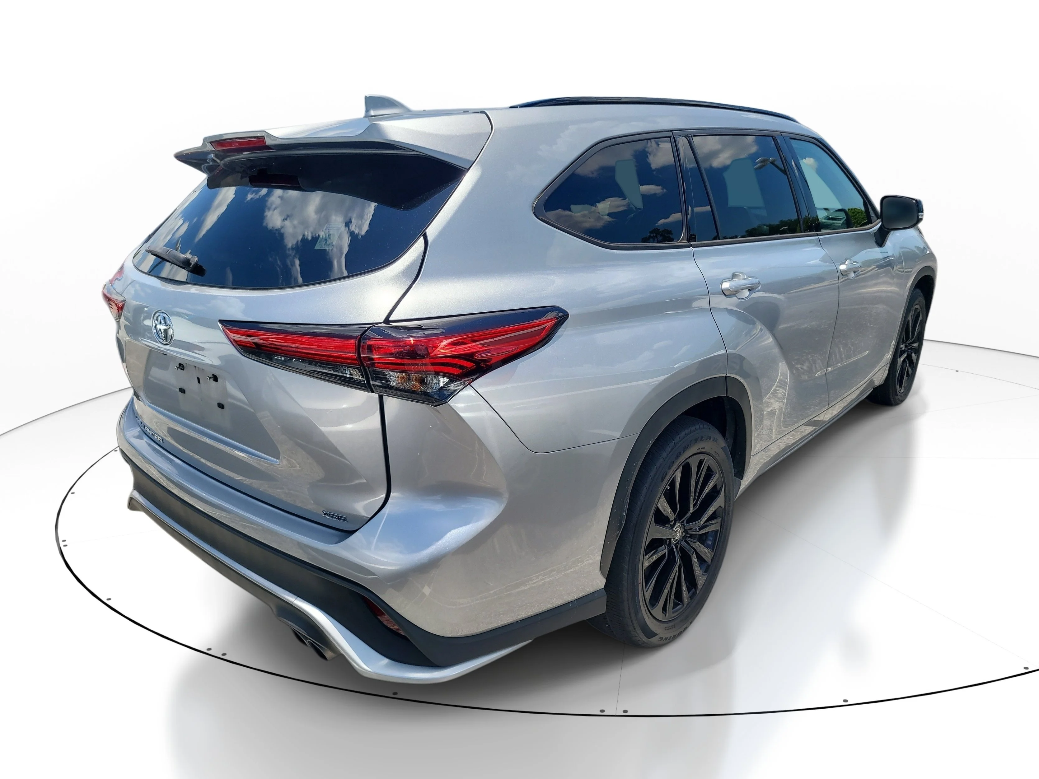 Used 2023 Celestial Silver Metallic Toyota XSE image 6