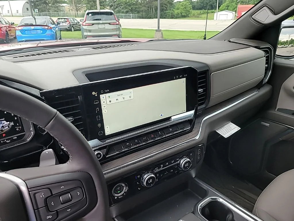 Used 2024 Red GMC SLT image 9
