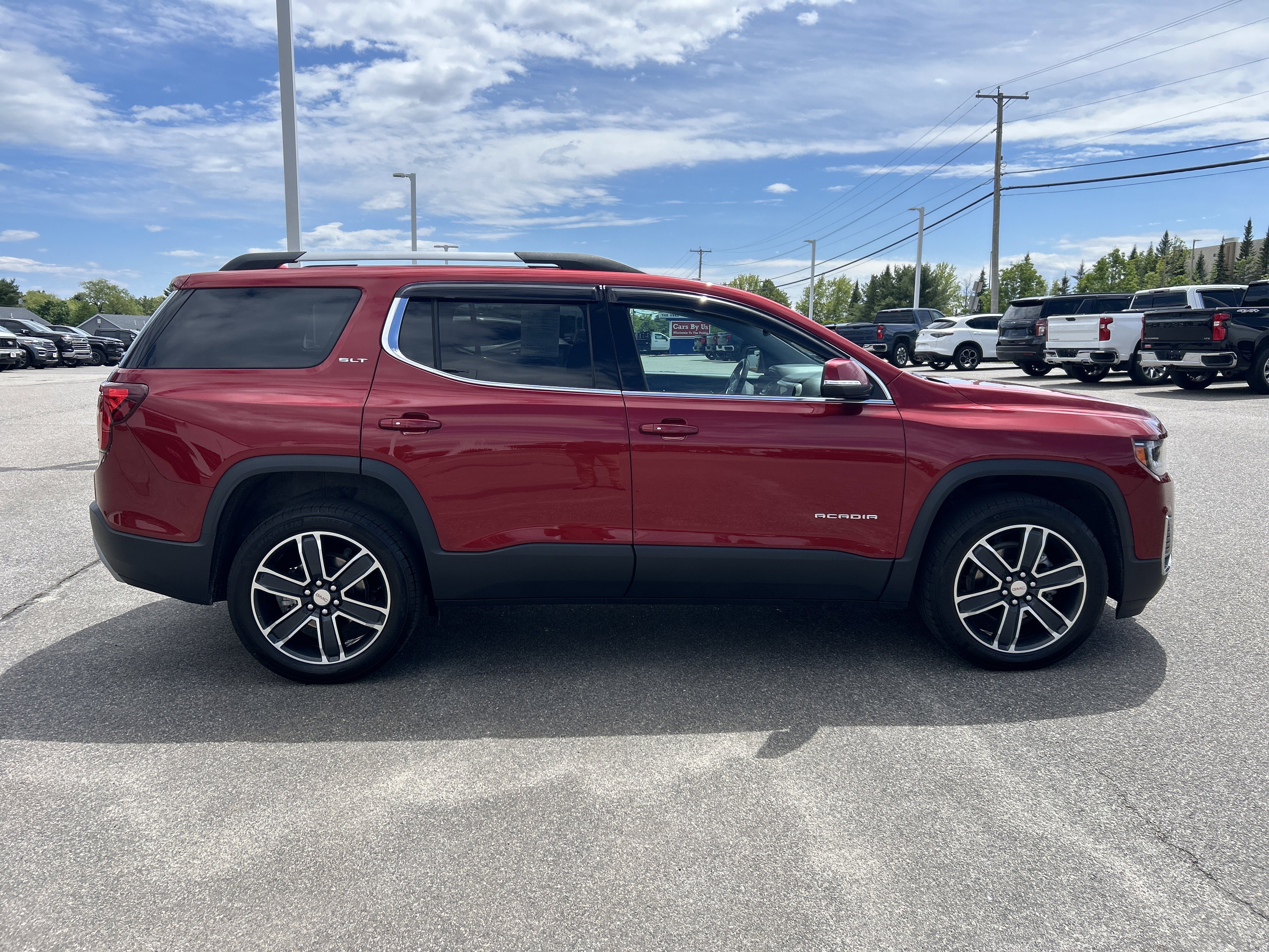 Used 2023 Volcanic Red Tintcoat GMC SLT image 7