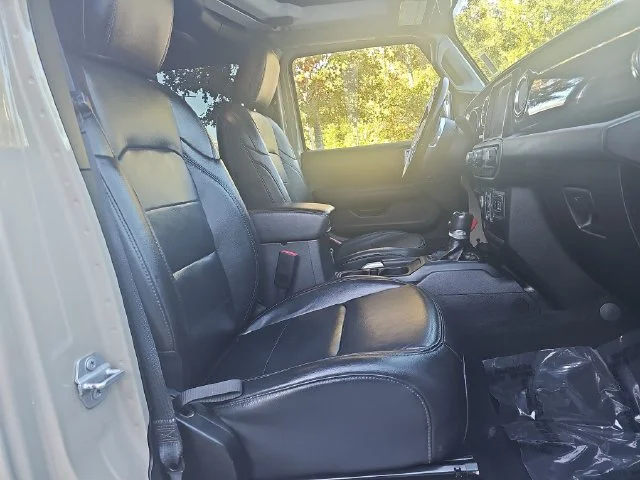 Used 2022 Beige Jeep Unlimited Sahara Altitude image 10