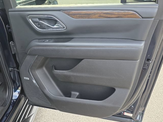 2021 Chevrolet Suburban Premier - Photo 23