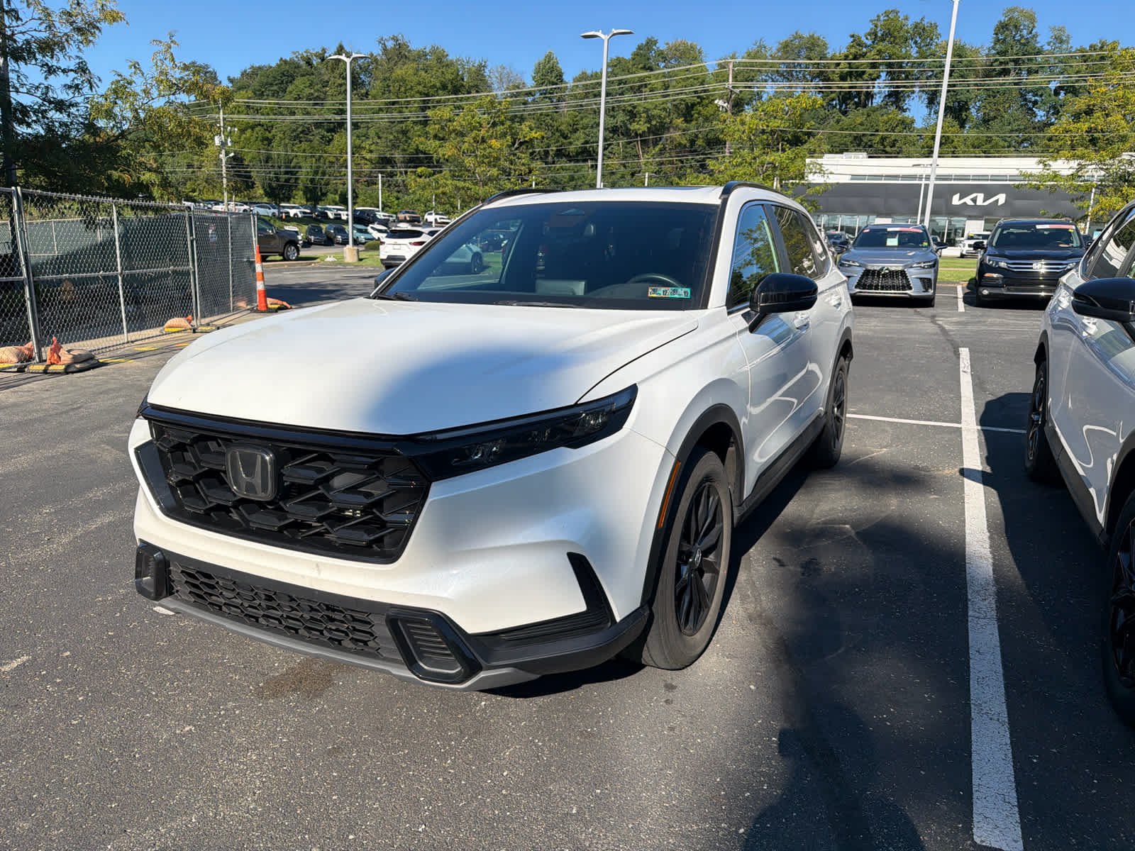 Used 2024 Platinum White Pearl Honda Sport image 3