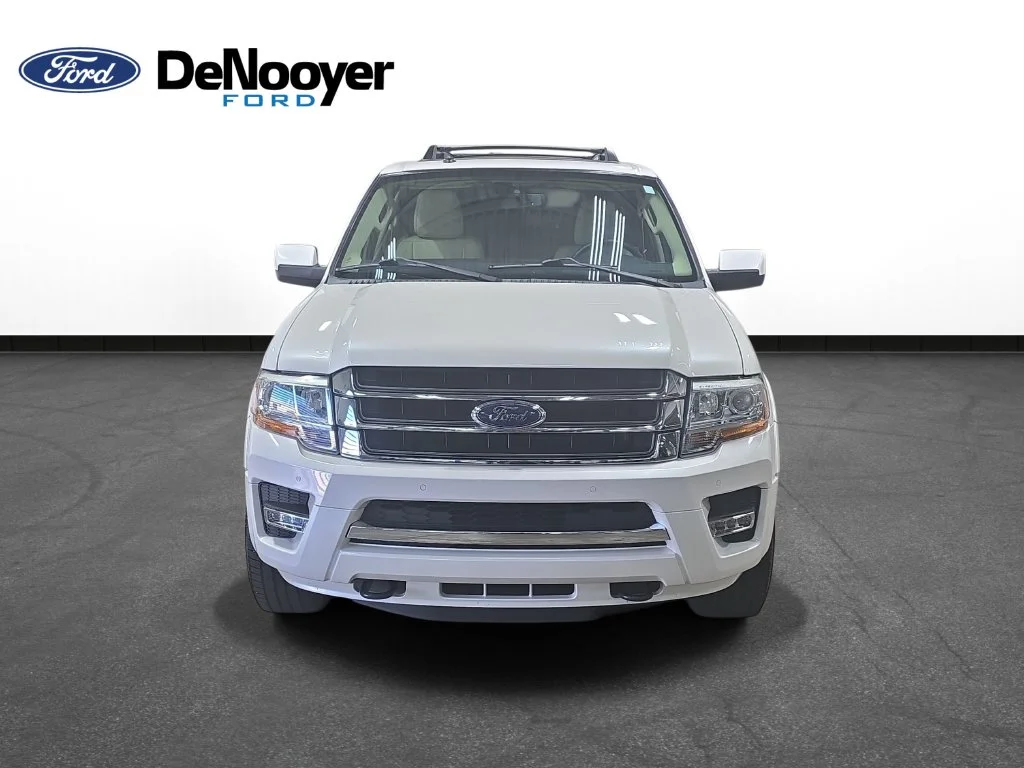 Used 2015 Ford Expedition Limited with VIN 1FMJK2AT3FEF11924 for sale in Vicksburg, MI