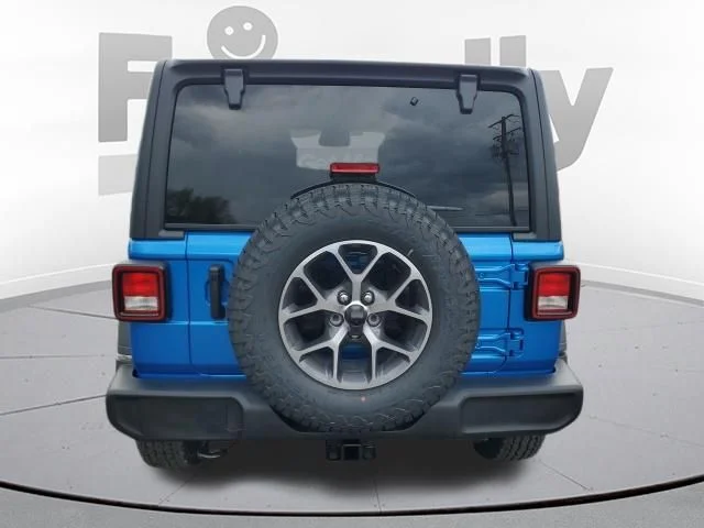New 2026 Hydro Blue Pearl-Coat Exterior Paint Jeep Sport S image 4