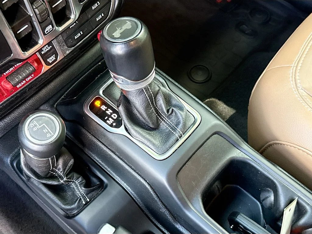 Used 2021 Black Clearcoat Jeep Unlimited Rubicon image 17