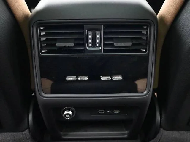 2026 Porsche Cayenne Base - Photo 8