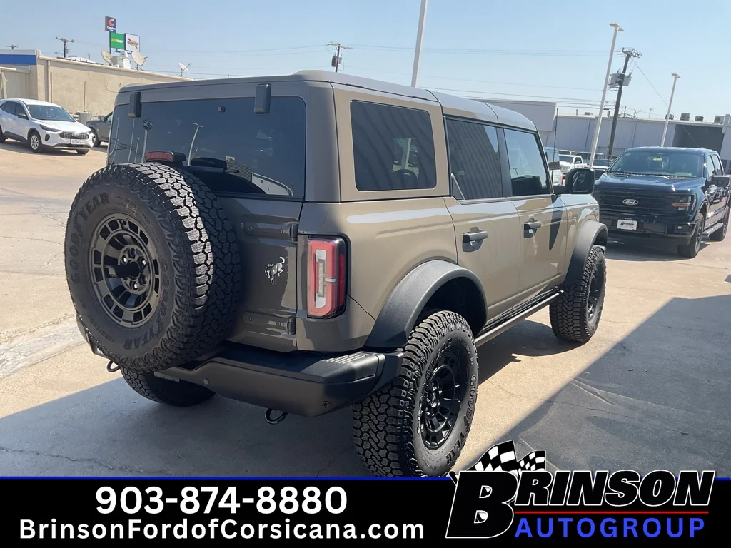 New 2026 Gray Ford Badlands image 5