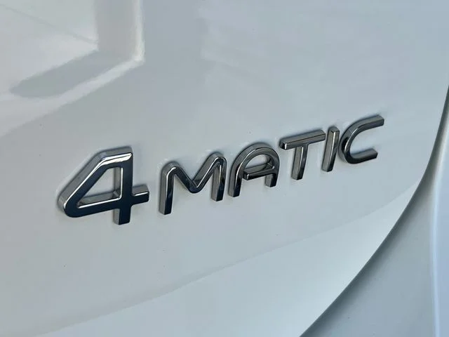 Used 2025 Polar White Mercedes-Benz 300 image 21