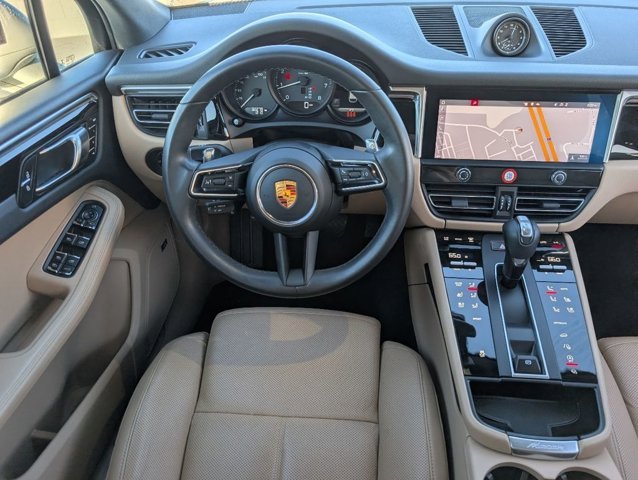 Used 2022 White Porsche  image 19