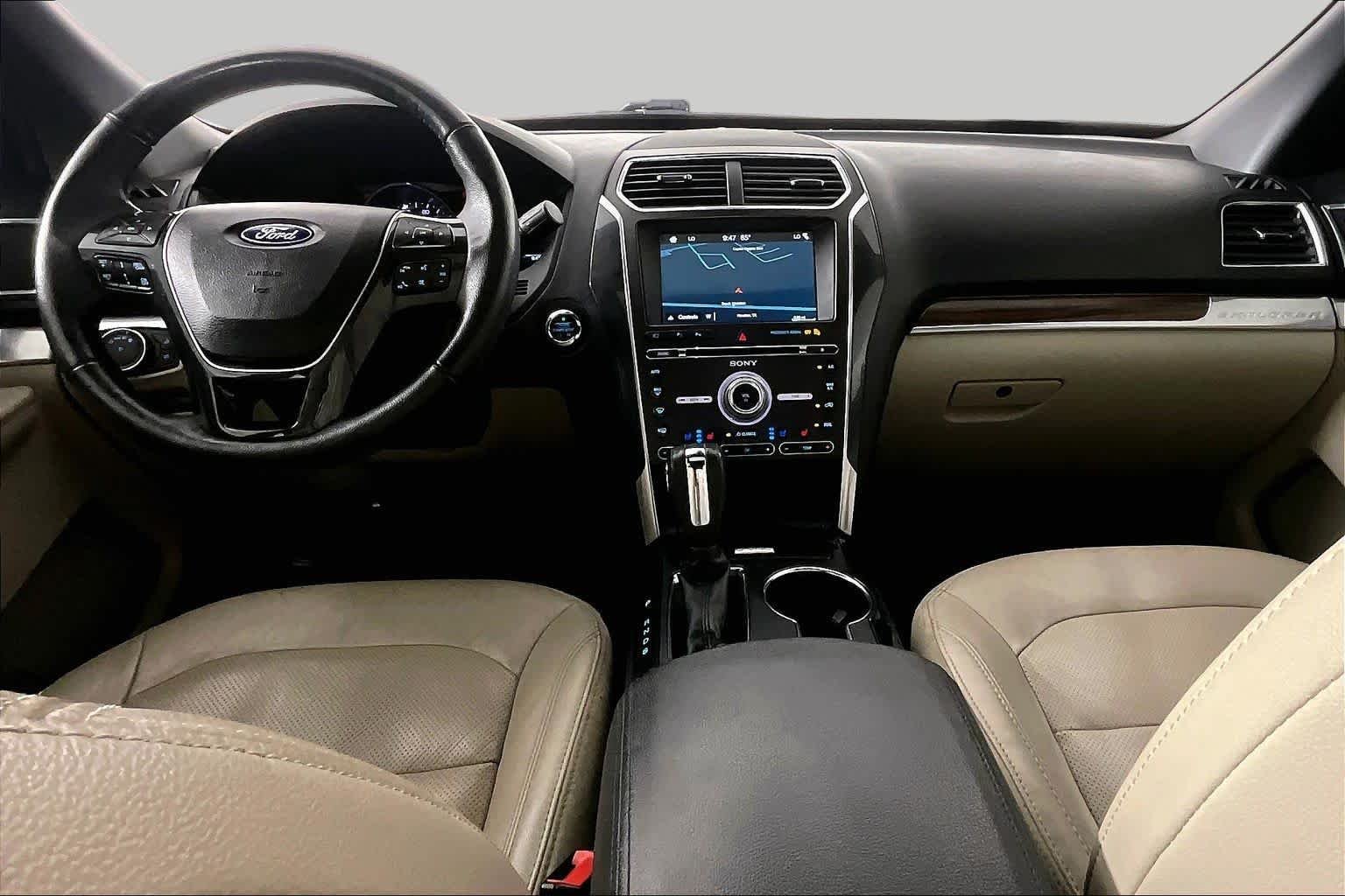 Used 2018 White Platinum Metallic Tri-Coat Ford Limited image 13