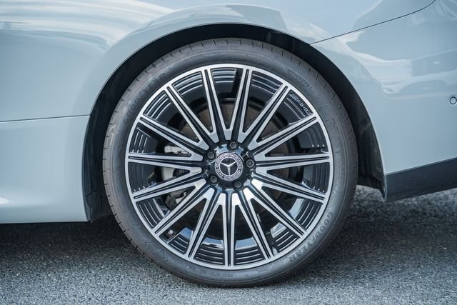Used 2025 MANUFAKTUR Alpine Gray Mercedes-Benz CLE 450 image 18