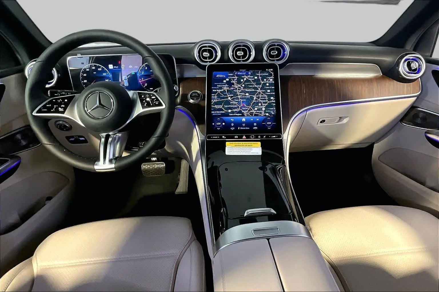 New 2027 Verde Silver Metallic Mercedes-Benz GLC 300 image 7