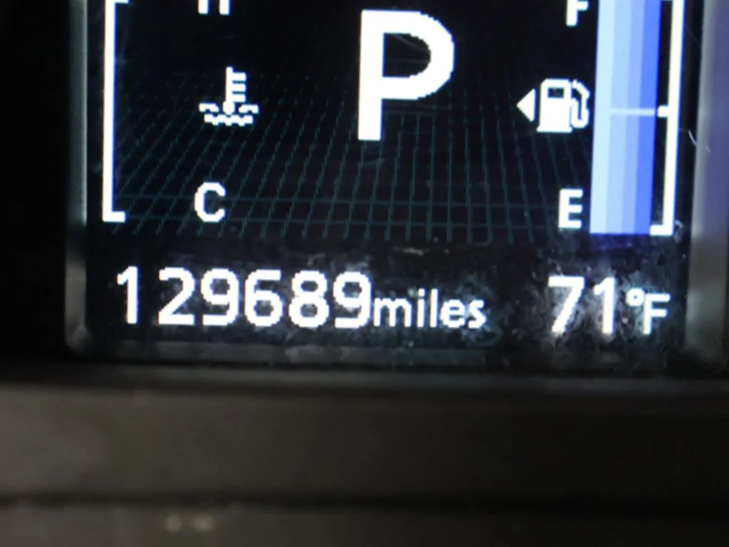 Used 2022  Mitsubishi 2.0 ES image 34