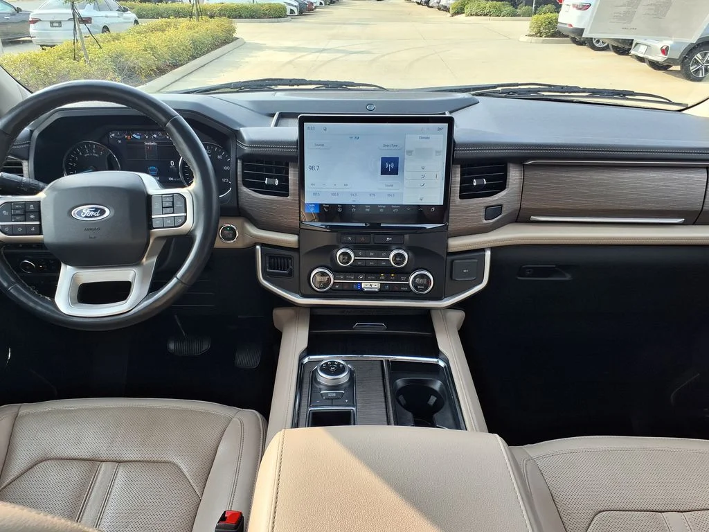 Used 2024 Black Ford Limited image 28
