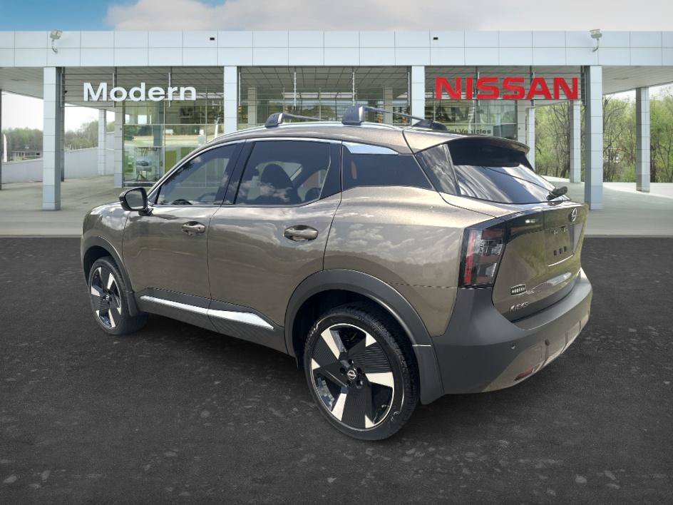 Certified Used 2026 Canyon Bronze Metallic Nissan SR image 3