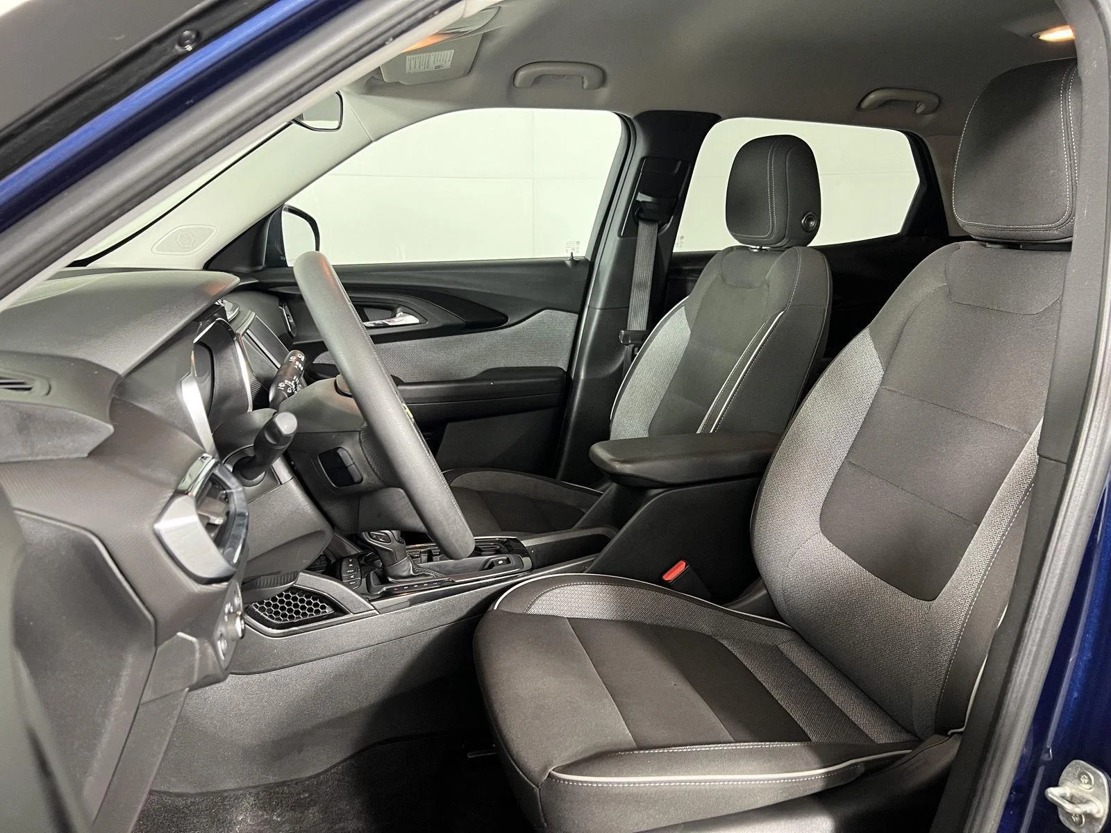 Used 2022 Blue Glow Metallic Chevrolet LT image 13
