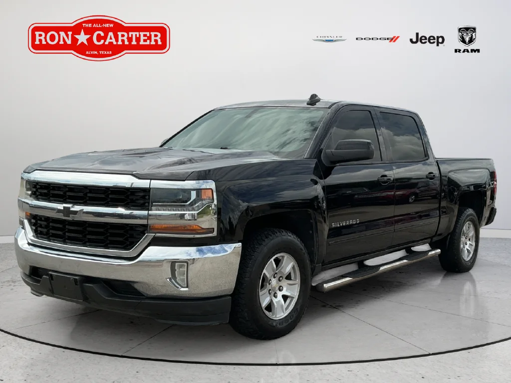 Used 2016 Black Chevrolet LT image 3