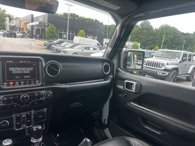 Used 2023  Jeep Sahara 4xe image 19