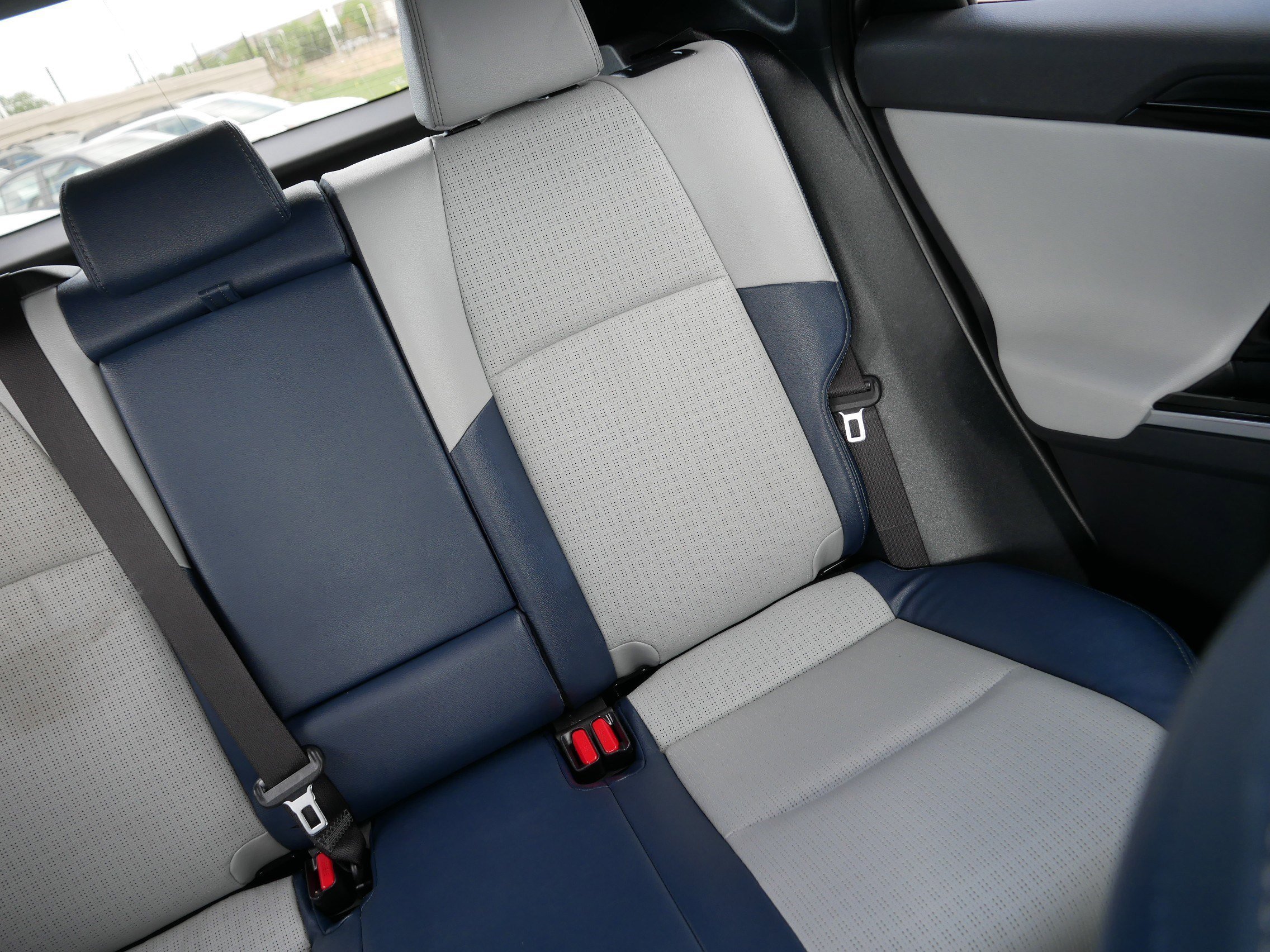 Used 2023 Harbor Mist Gray Pearl Subaru Limited image 14