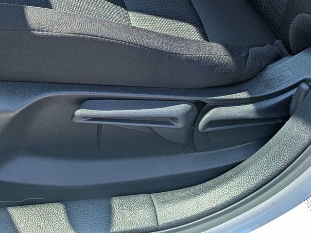 Used 2025  Honda LX image 18