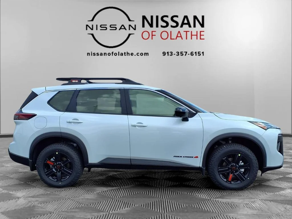 New 2026 Everest White Pearl TriCoat Nissan Rock Creek® image 29