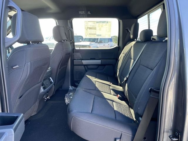 New 2026 Carbonized Gray Metallic Ford XLT image 6