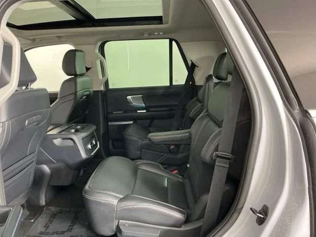 Certified Used 2025 Silver Ford Platinum image 30