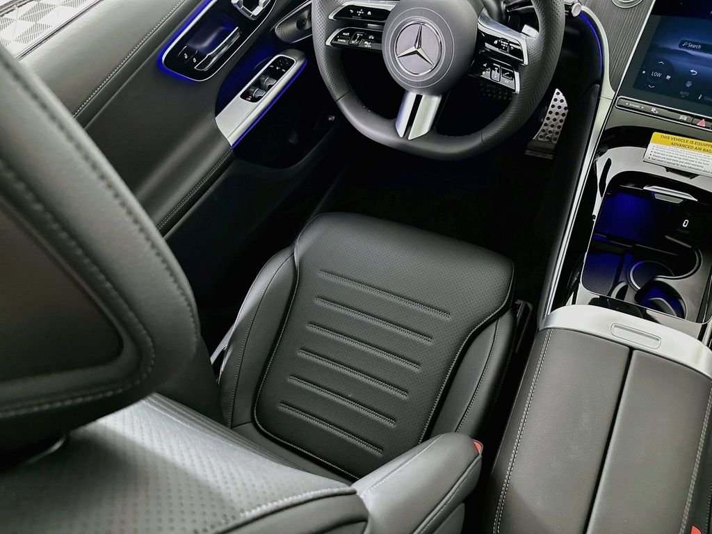 New 2027 Polar White Mercedes-Benz GLC 300 image 24
