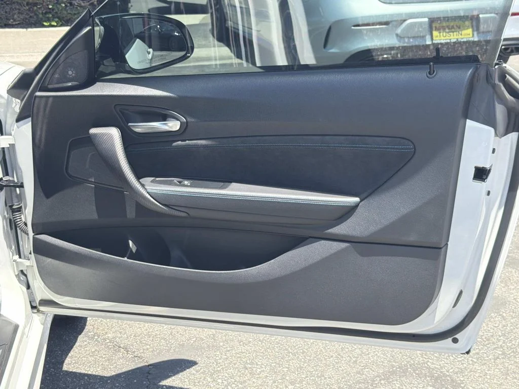 Used 2020 ALPINE WHITE BMW Competition image 27