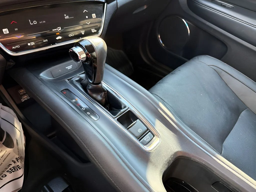 Used 2019  Honda EX-L image 24