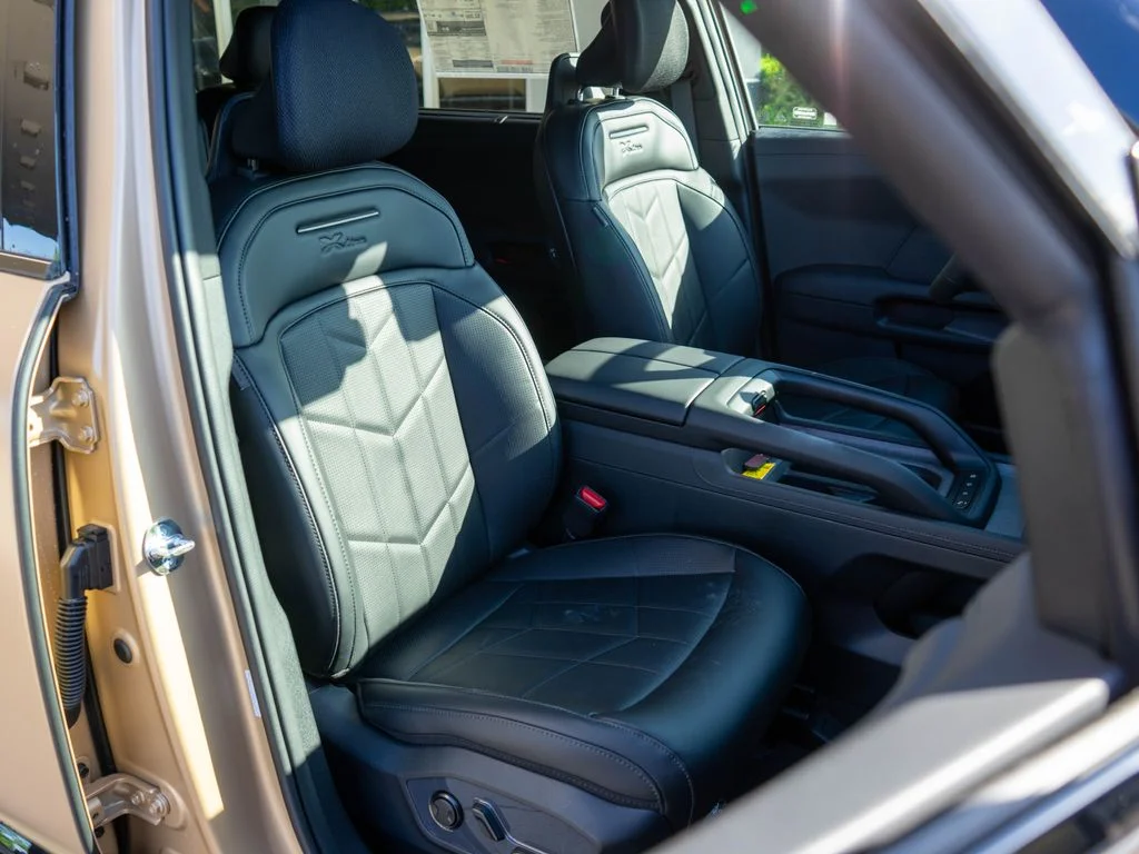 New 2027 Terrain Brown Matte Kia X-Line SX image 9